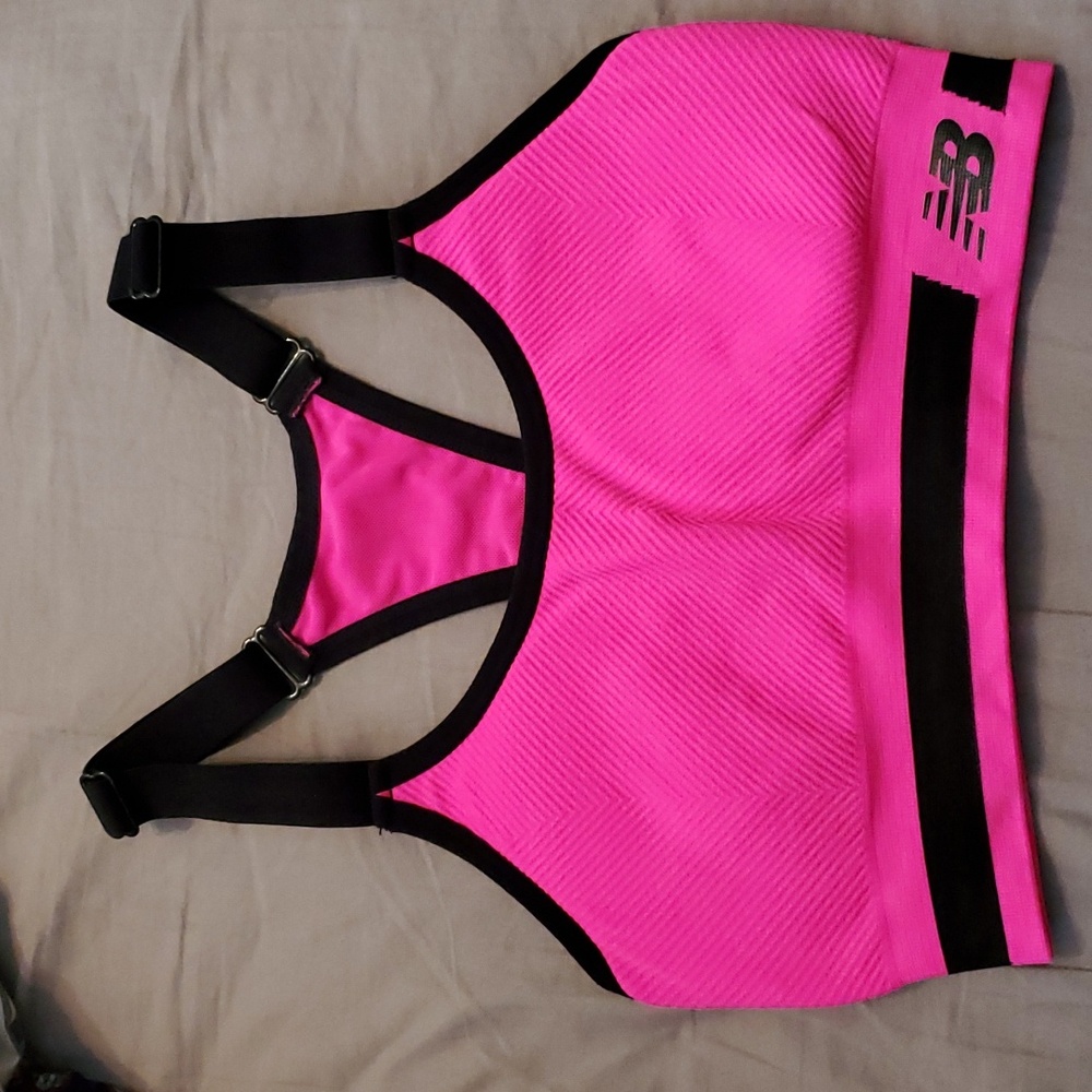 New balance sports bra